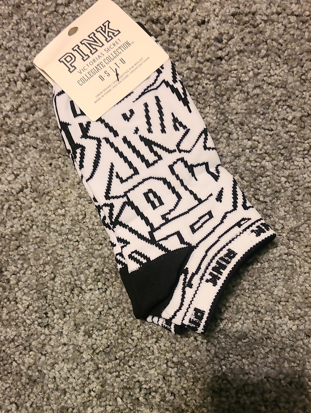 PINK Victoria's Secret White & Black Logo Ankle Socks